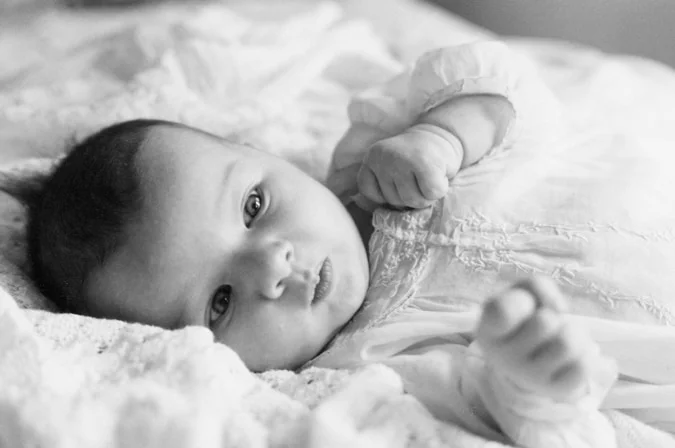 Black and white portrait sitting by Angelique Antoniou, Portraits 02