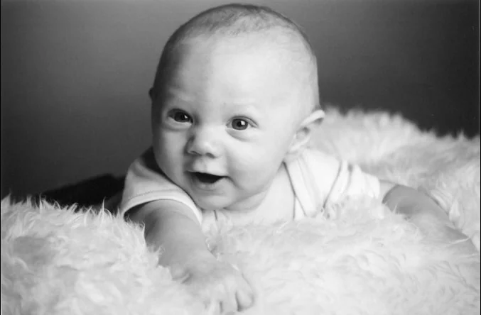 Black and white studio portrait by Angelique Antoniou, Studio 07