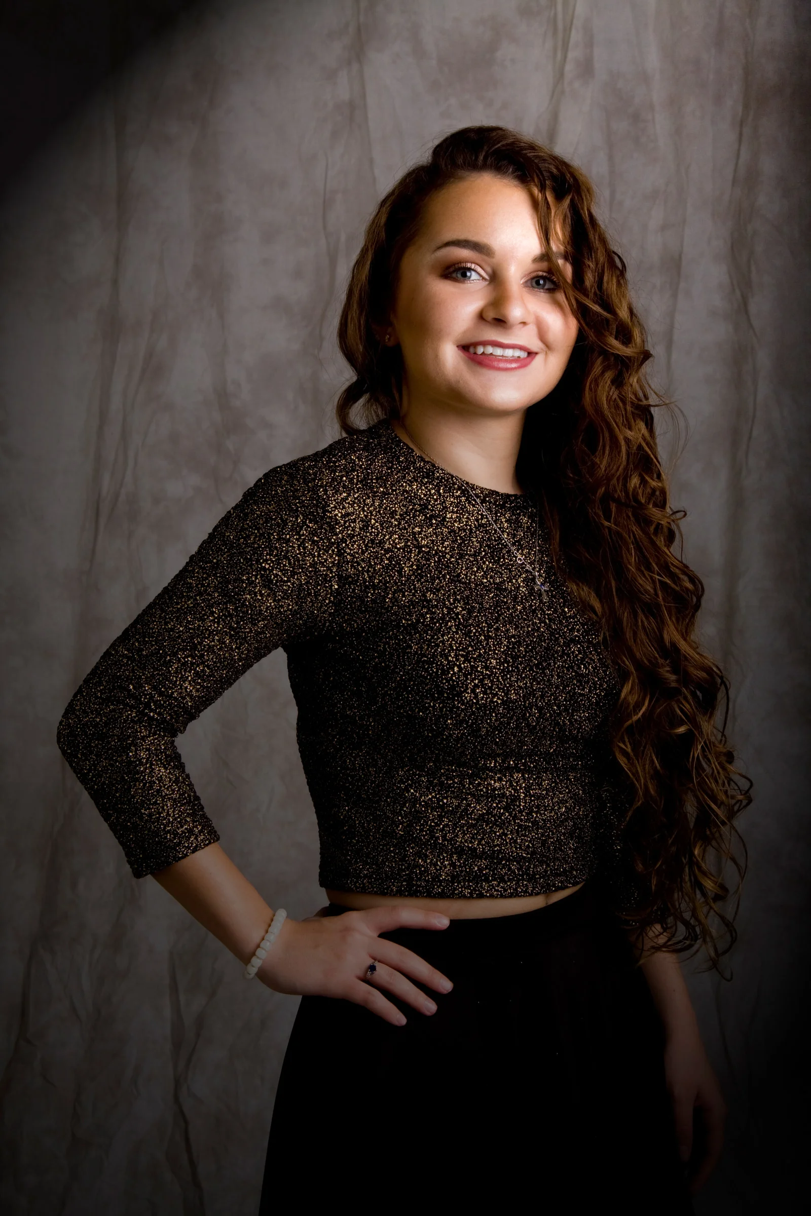 Colour studio portrait by Angelique Antoniou, Studio 24