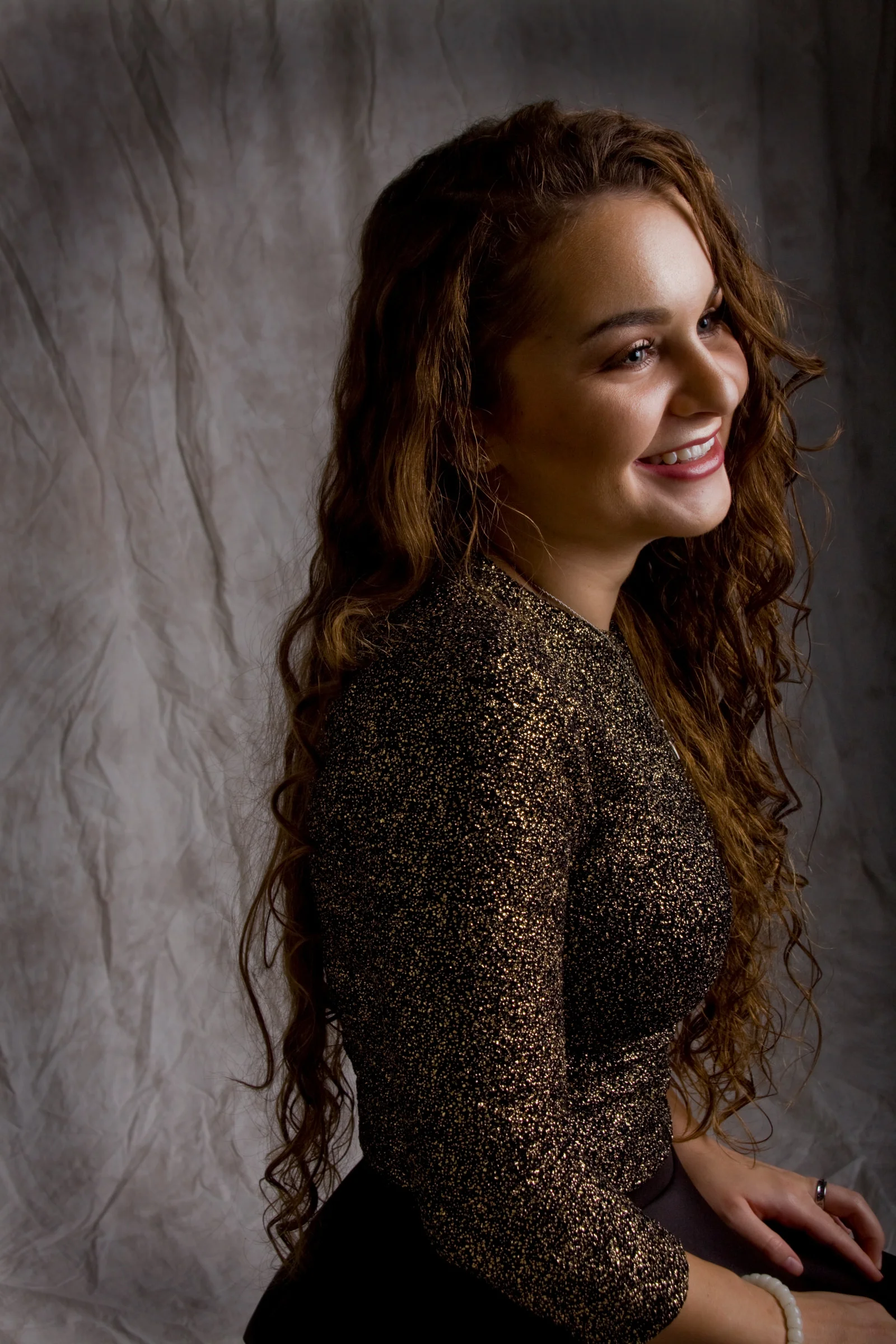 Colour studio portrait by Angelique Antoniou, Studio 26