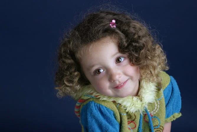 Colour studio portrait by Angelique Antoniou, Studio 32